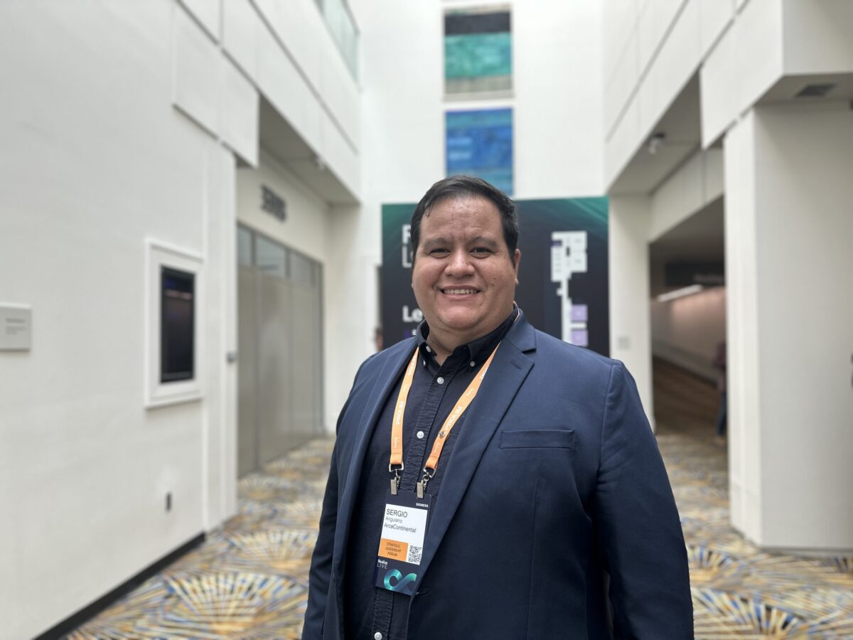 Sergio Antonio Anguiano Tardáguila, Jefe de proyectos de digitalización para Manufactura en Arca Continental.