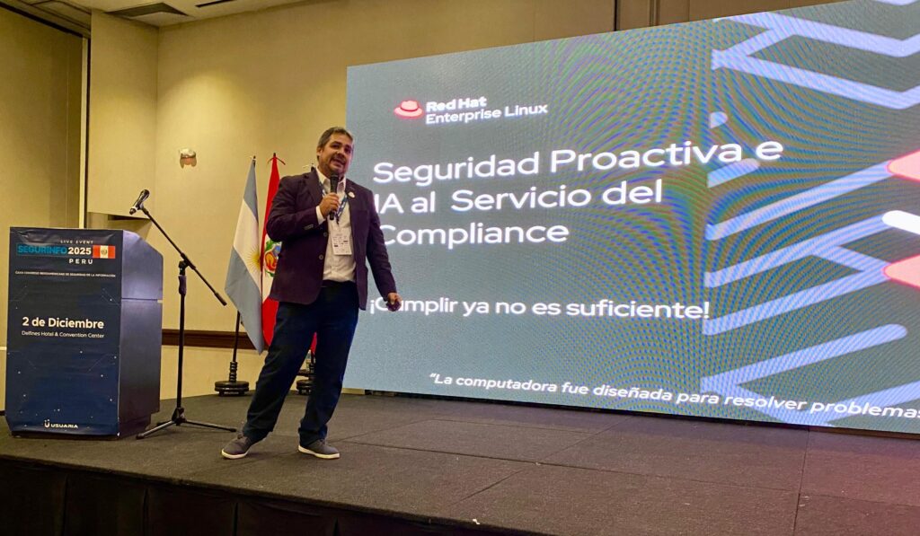 Percy de las Casas, Senior Specialist Solution Architect, RHEL - LATAM en Red Hat.